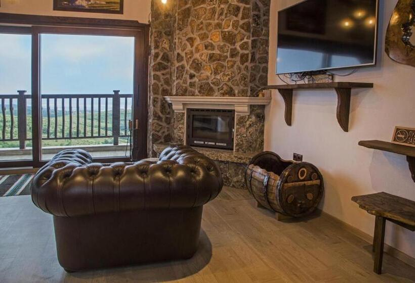 ペンション Chateau Erkech