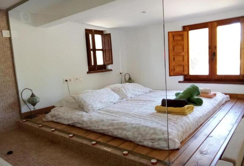 بنسيون Cortijo De Amor