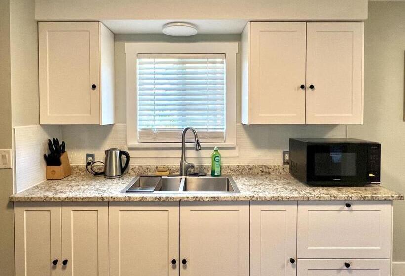 Пансион Downtown 2b1b Private Suite