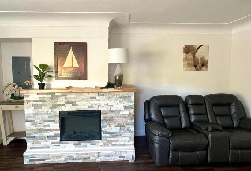 Пансион Downtown 2b1b Private Suite