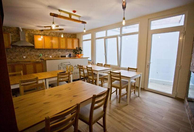 膳宿费 Guest House 10 De Agosto