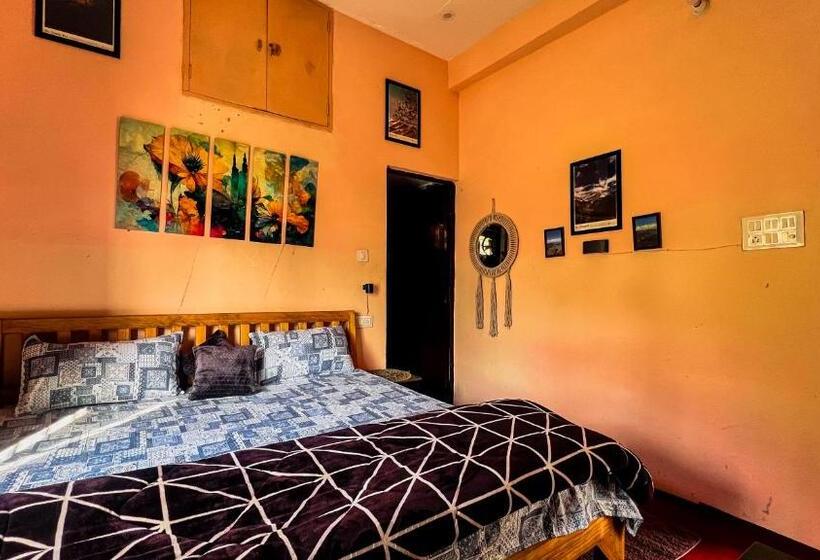 Пансион Hill Halt