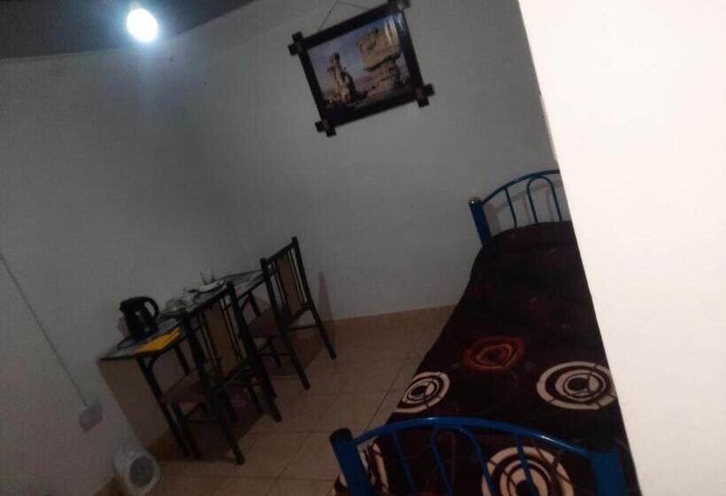 펜션 Hostel El Submarino