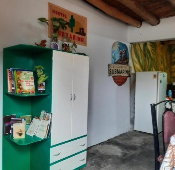 بنسيون Hostel El Submarino
