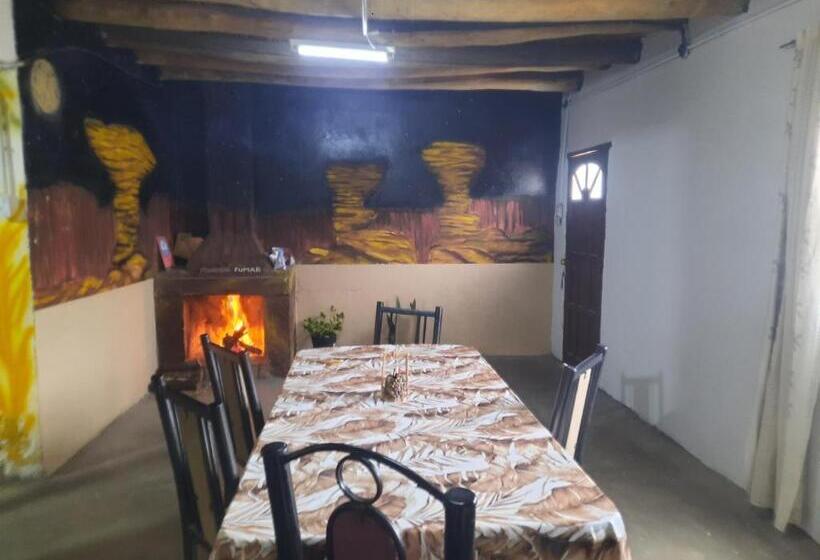 بنسيون Hostel El Submarino