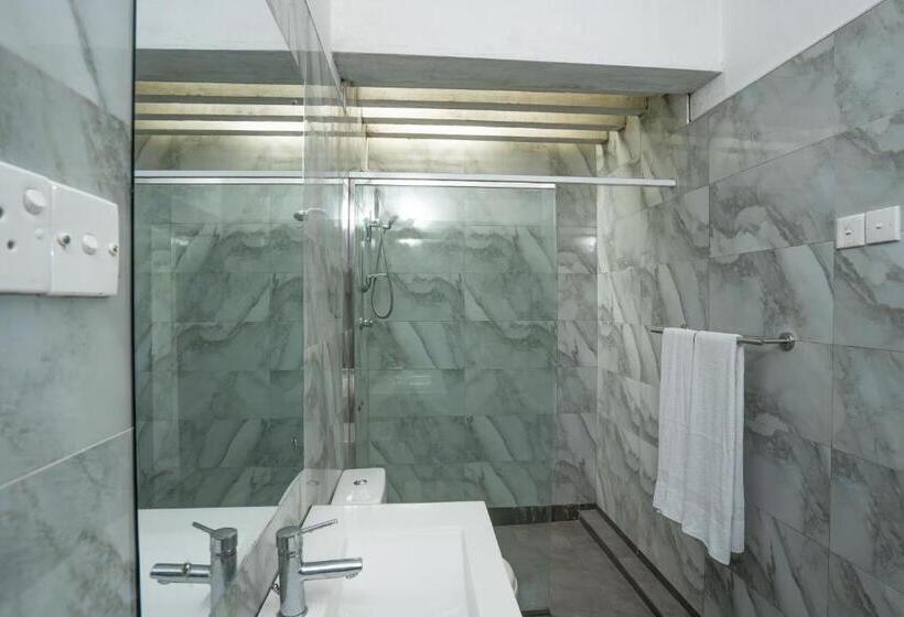 膳宿费 Little Villa Tourist Inn