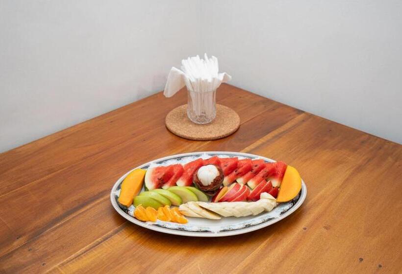 膳宿费 Little Villa Tourist Inn