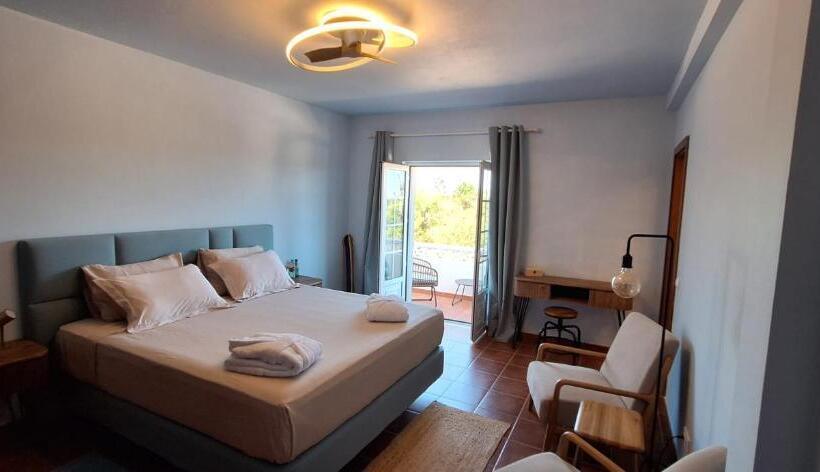 پانسیون Monte Da Silveira