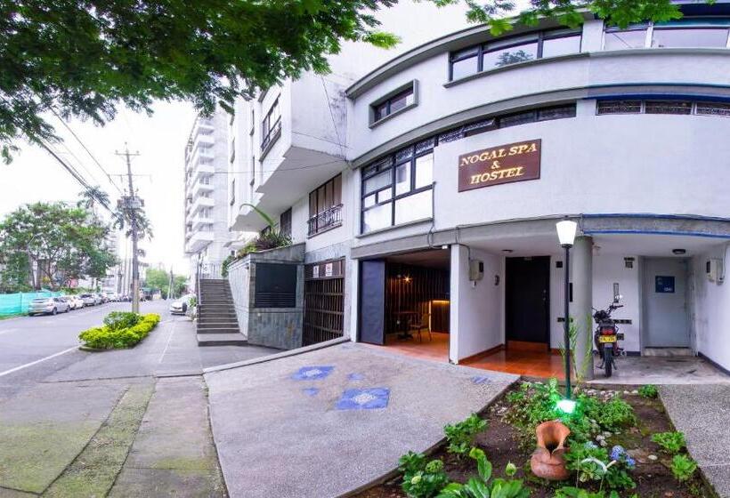 펜션 Nogal Spa & Hostel