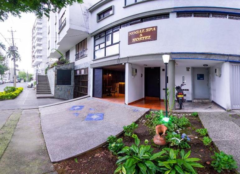 펜션 Nogal Spa & Hostel