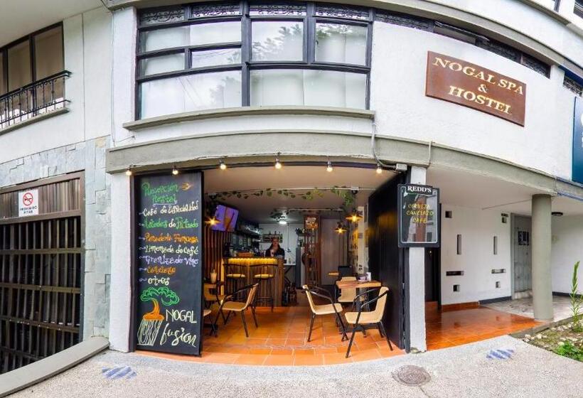 펜션 Nogal Spa & Hostel