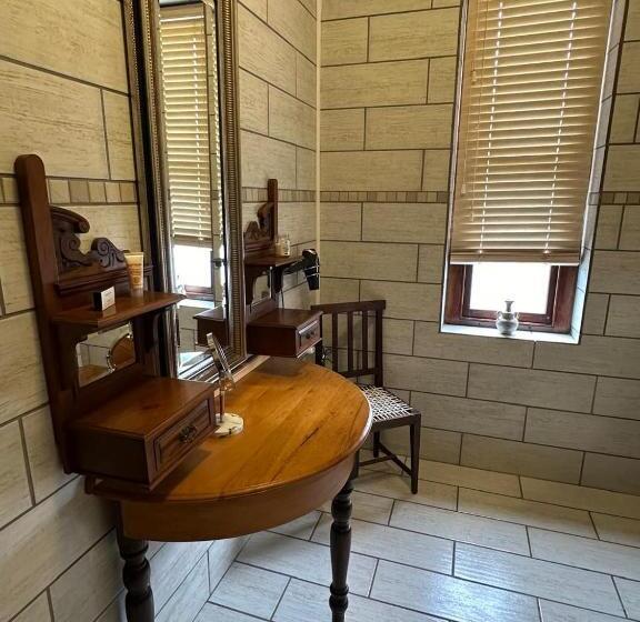 بنسيون On De La Vigne