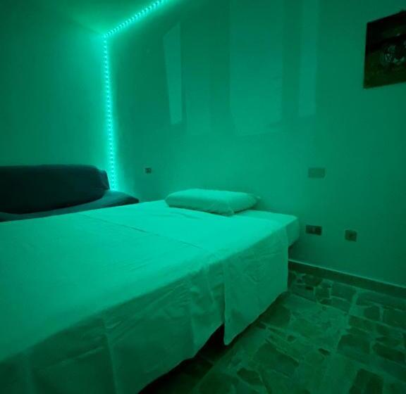 بنسيون Pacific Room