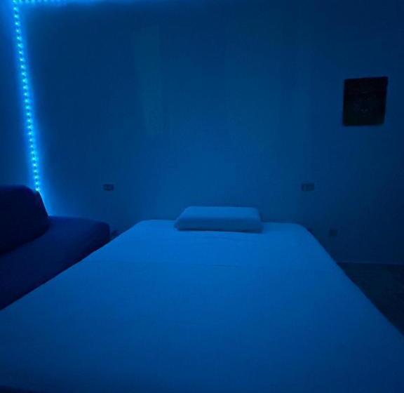 بنسيون Pacific Room