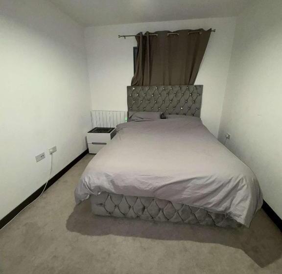 膳宿费 Pedro`s Luxury Stays