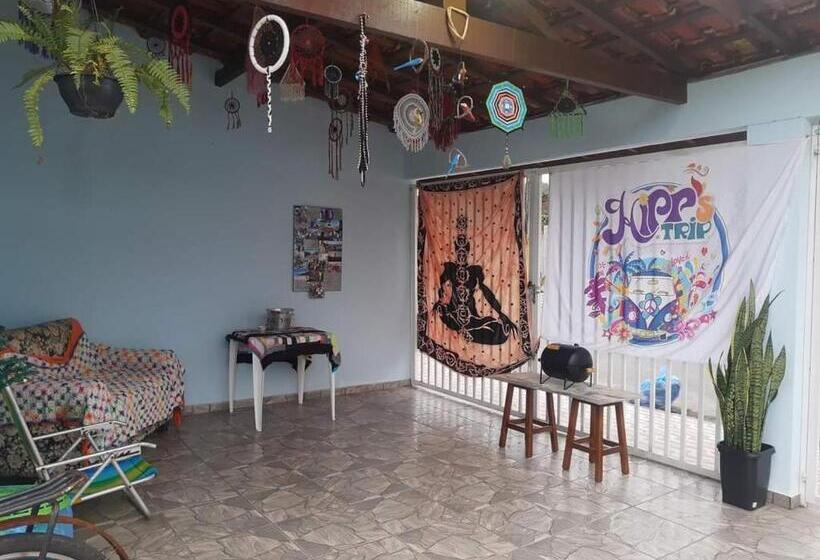 פנסיון Quarto Para Mulheres