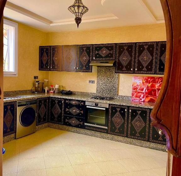 پانسیون S&s Chill House