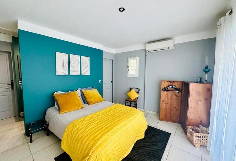 بنسيون Villa Carpe Diem