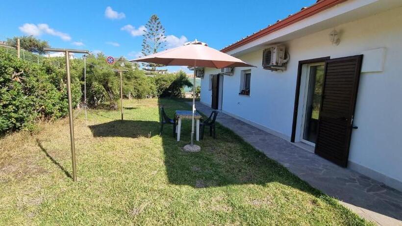 بنسيون Villa Red Melons