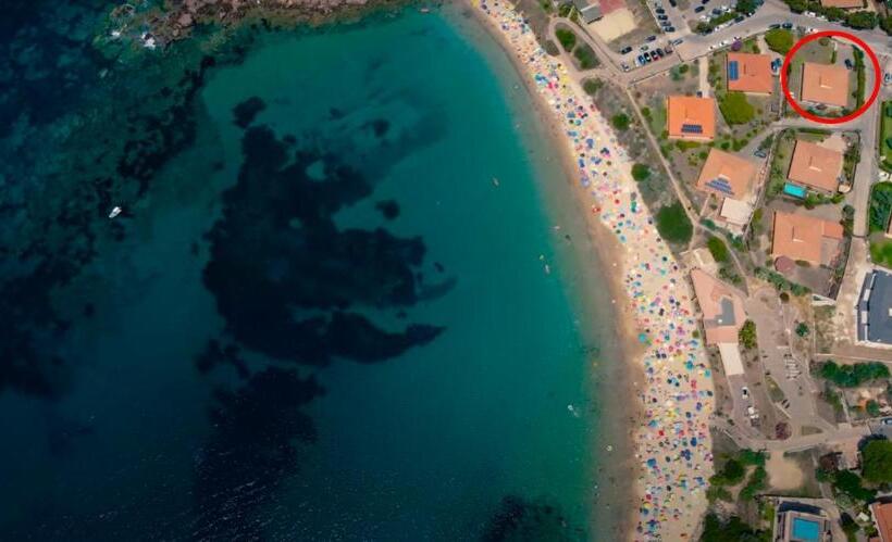 بنسيون Villa Red Melons