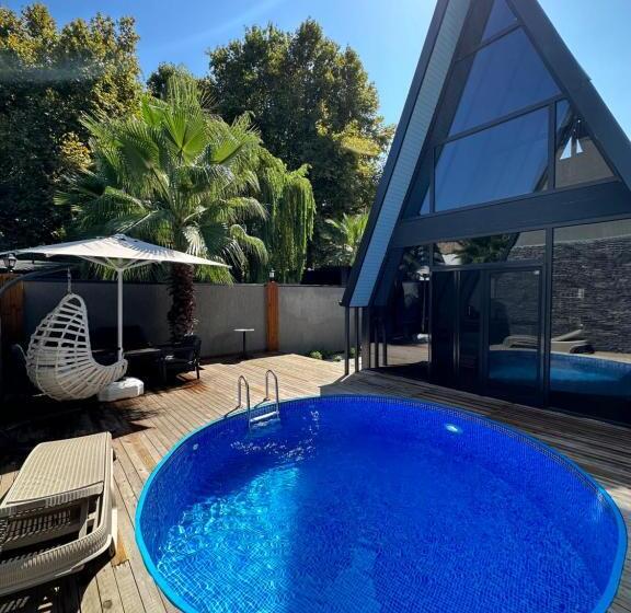 استراحتگاه Aura Sapanca