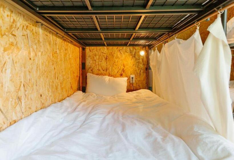 Hostel 丸亀ゲストハウスババノバ