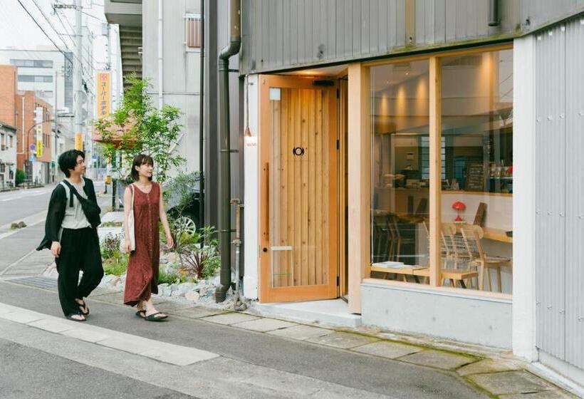 Hostel 丸亀ゲストハウスババノバ