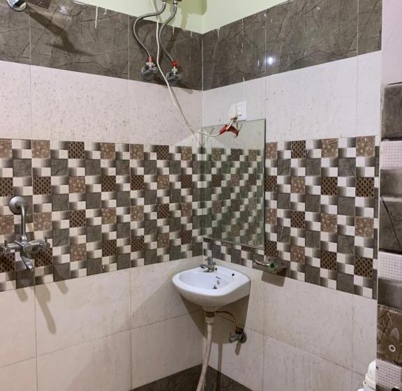 Общежитие Khalsa Boys Residency