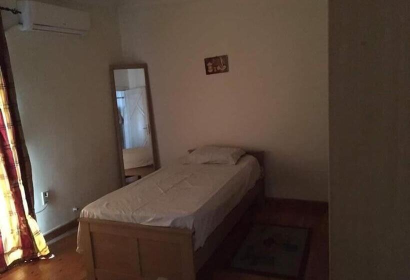 هاستل Long Way Inn