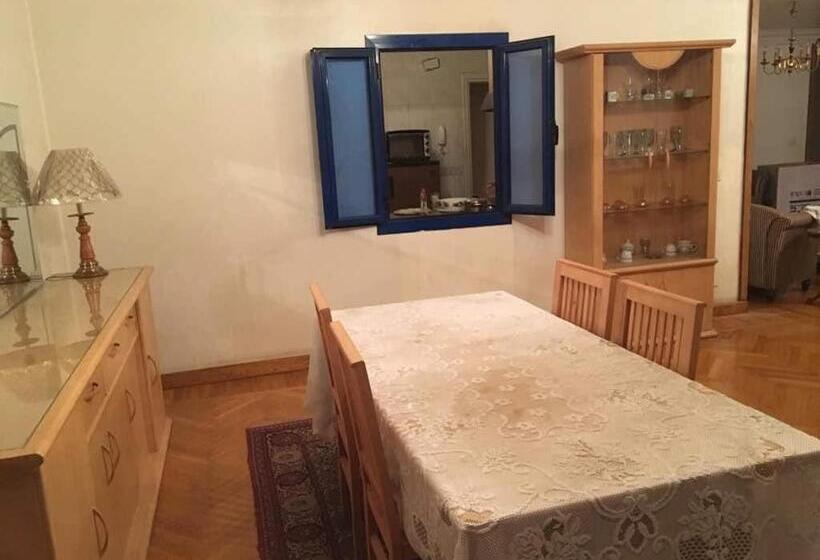 هاستل Long Way Inn