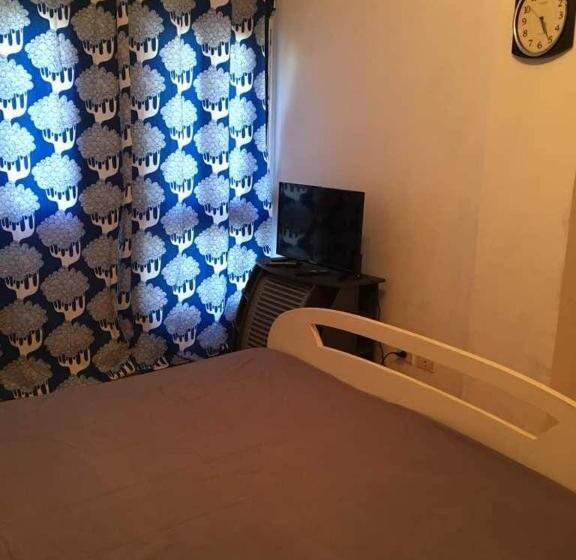 هاستل Long Way Inn