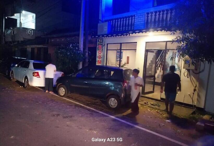 ユースホステル New Fifi Inn Trincomalee