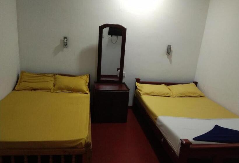 ユースホステル New Fifi Inn Trincomalee