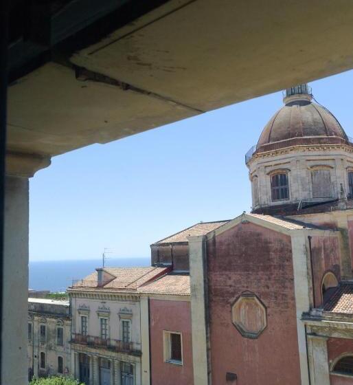 مبيت وإفطار Allure Palace