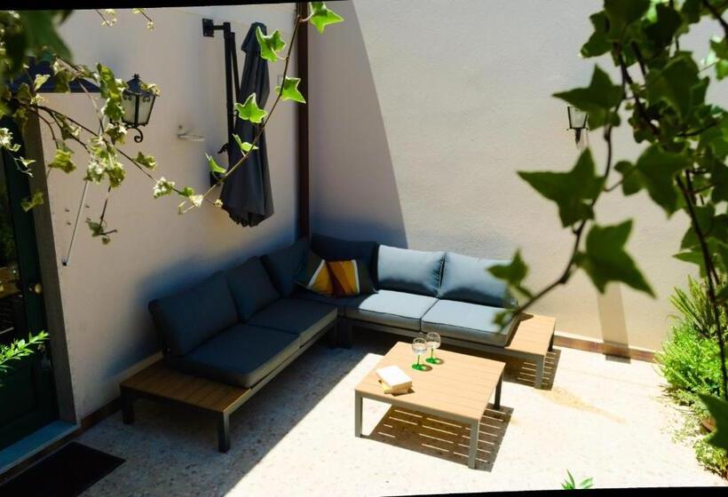 צימר Allure Palace