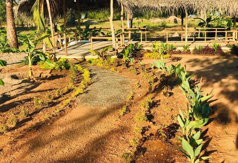 ベッドアンドブレックファースト Arjuna Lagoon Resort