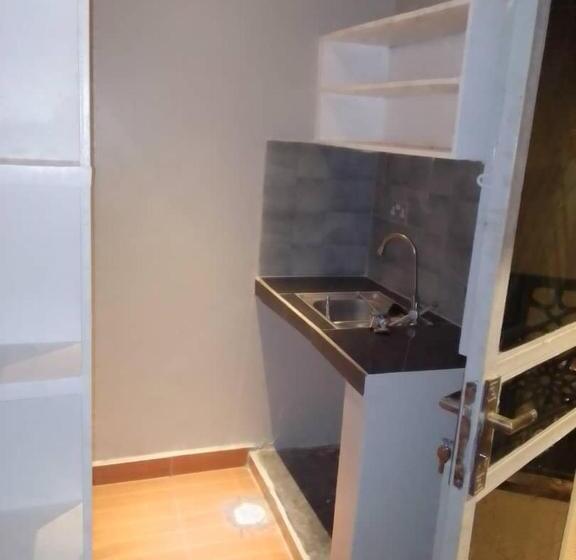 تختخواب و صبحانه Blue Terrace Residence