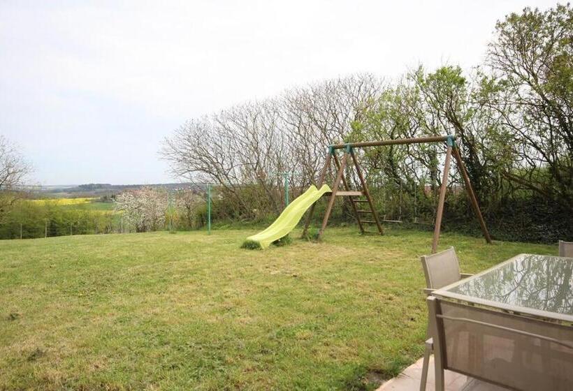 مبيت وإفطار Chez Marie Anne