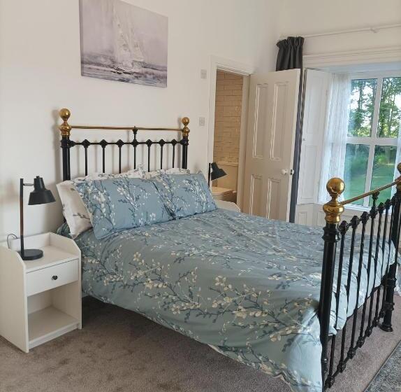 צימר Garryhack House