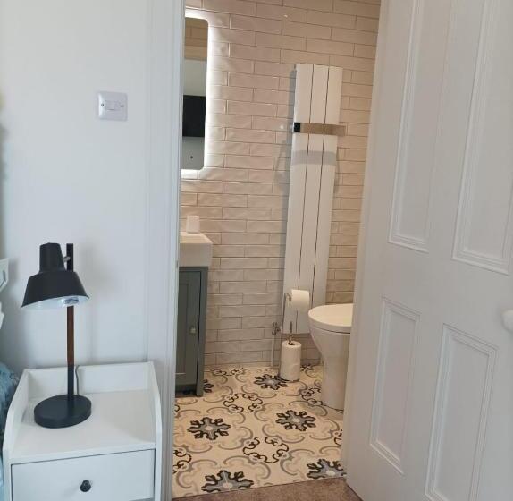 צימר Garryhack House