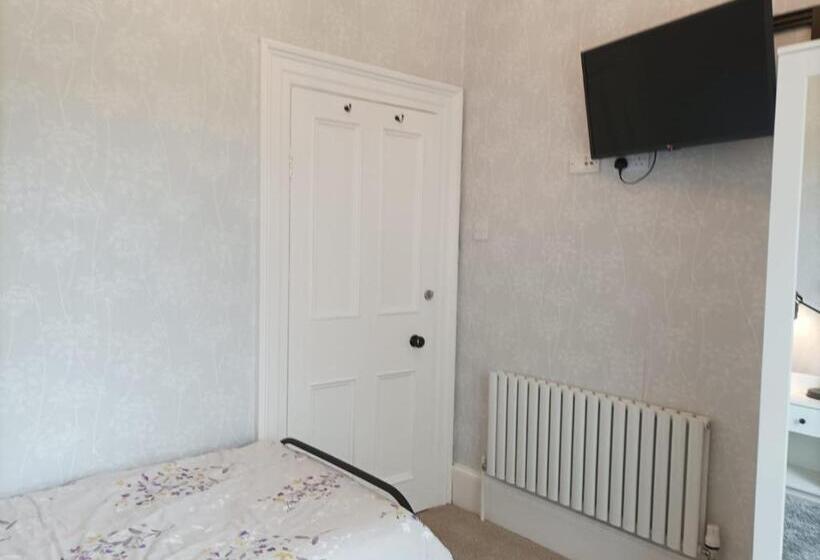 צימר Garryhack House