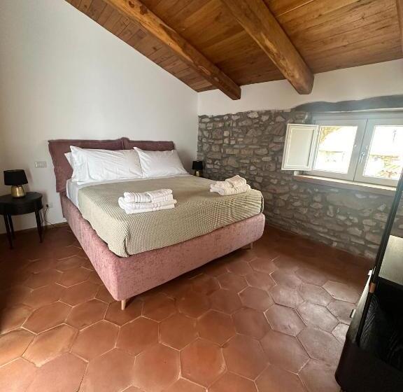 ベッドアンドブレックファースト La Mansarda