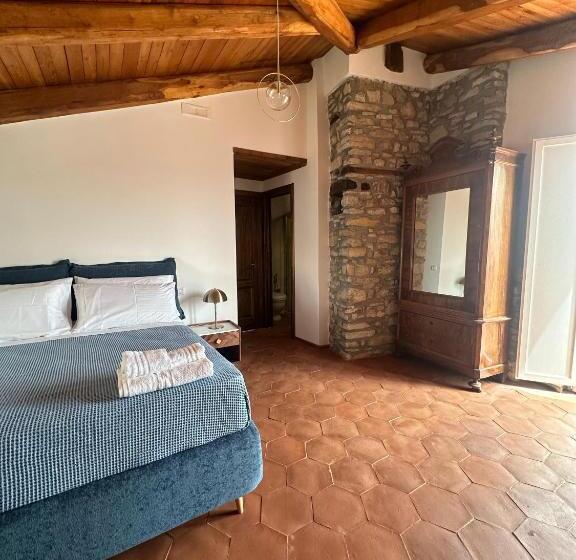 ベッドアンドブレックファースト La Mansarda