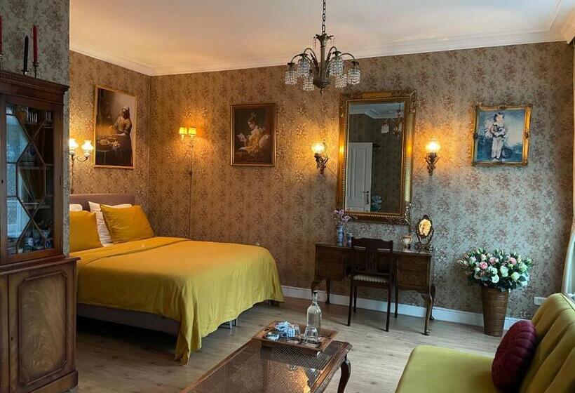 צימר Luxurious Classical Dutch Styled Room In City Centre Of The Hague