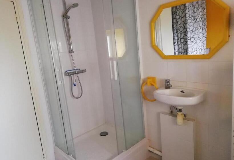 مبيت وإفطار Petitbon