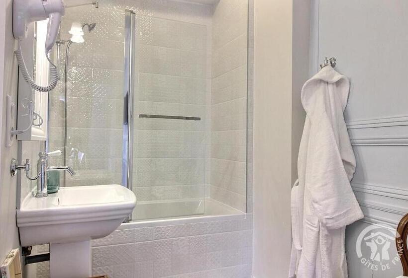 تختخواب و صبحانه Guest House Saint Yves