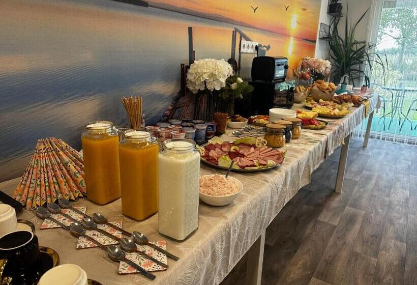 Bed and Breakfast See Panzió