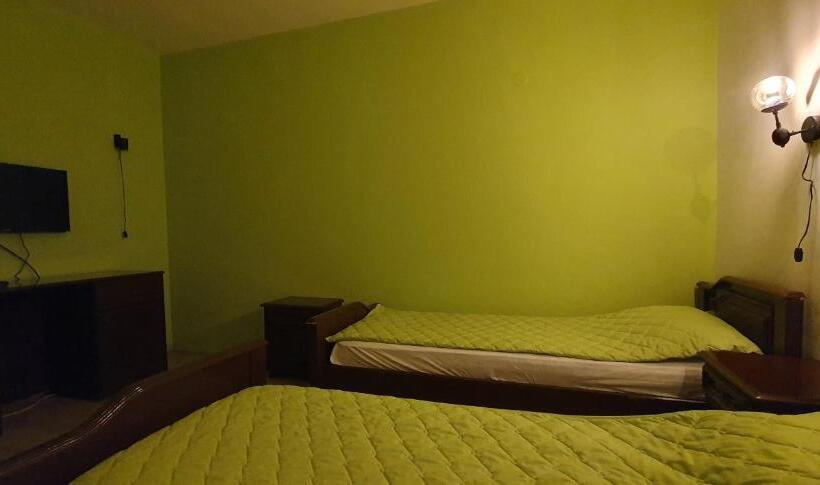 تختخواب و صبحانه Villa Lav