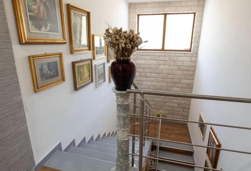 مبيت وإفطار Villa Rosa