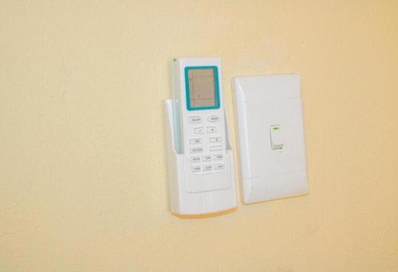 צימר Vuyani Guest Lodge